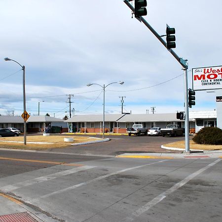 Ski'S Western Motel Great Falls Buitenkant foto
